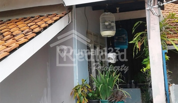 Rumah 2 lantai, SHM, bagus daerah Ketileng Kota Semarang, Lk 4882 2