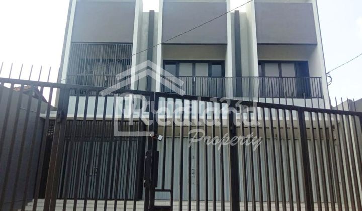 Shop House on Raya Sendangmulyo, Semarang (Me 8085) 1