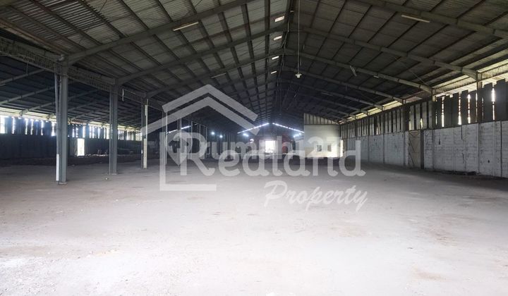 Warehouse on Jl Raya Sayung, Demak (Jo 8596) 2