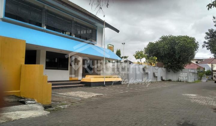 Ruang Usaha di Jl Utari , Semarang ( Jo 8568 )