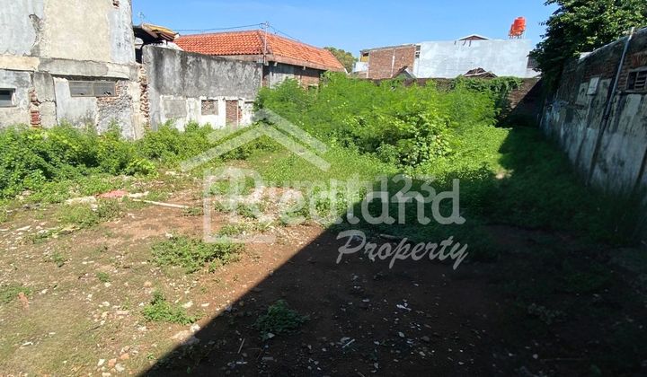 Land in the Peterongan area, Semarang (HL 8185)