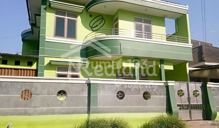 House in Central Semarang, Semarang (Jo 8633) 1