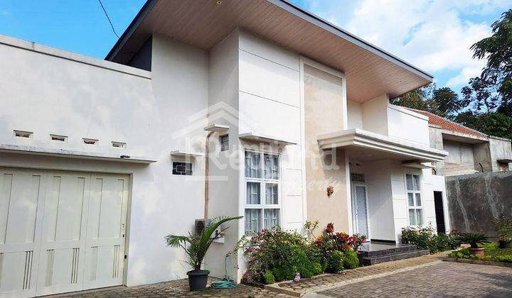 Rumah+gazebo, Bagus, Nuansa Pedesaan di Flamboyan Salatiga Yl7096 2