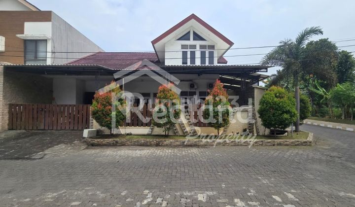 Rumah di Puri Anjasmoro , Semarang ( Jo 8608 )