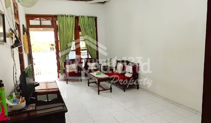 Rumah di Puspogiwang , Semarang ( Me 8686) 1