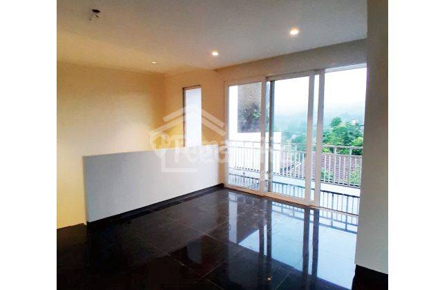 Rumah Baru, 2 Lantai, View Gunung di Ungaran Barat Tr 7358