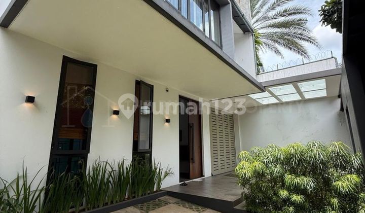 Rumah Jalan Lebar Private Pool Kebayoran Baru Dekat Pakubuwono Rumah Jalan Lebar Private Pool Kebayoran Baru Dekat Pakubuwono