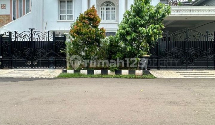 Rumah Bagus Full Furnished Kebayoran Lama Dalam Komplek 2