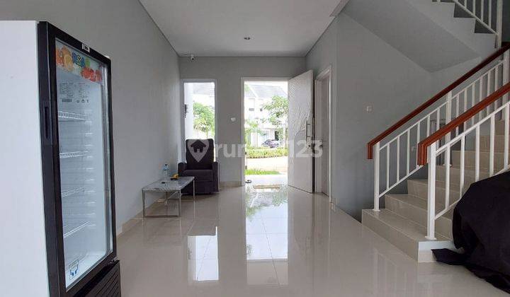 Jual Rugi Rumah Synthesis Homes Cirendeu Siap Huni Andesit Corner Depan Taman