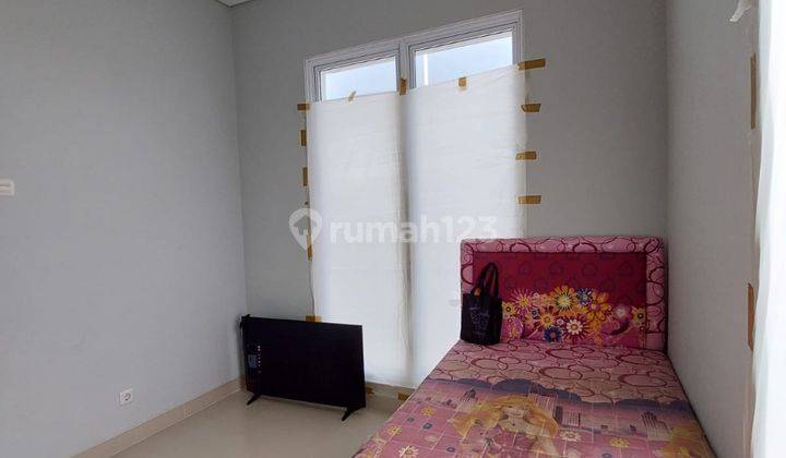 Jual Rugi Rumah Synthesis Homes Cirendeu Siap Huni Andesit Corner Depan Taman