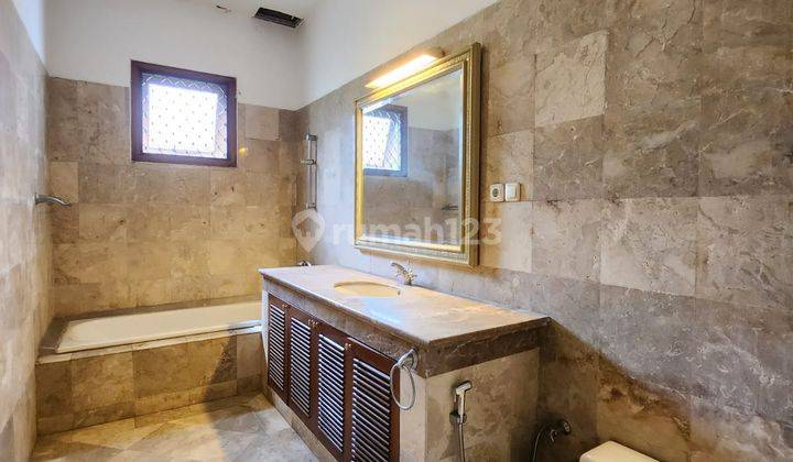 Dijual Rumah Mewah Private Pool Simprug Golf Kebayoran Lama Jaksel 22