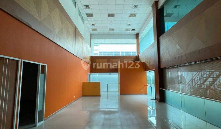 Dijual Gedung 5 Lantai Siap Pakai di Cikini Jakarta Pusat  9