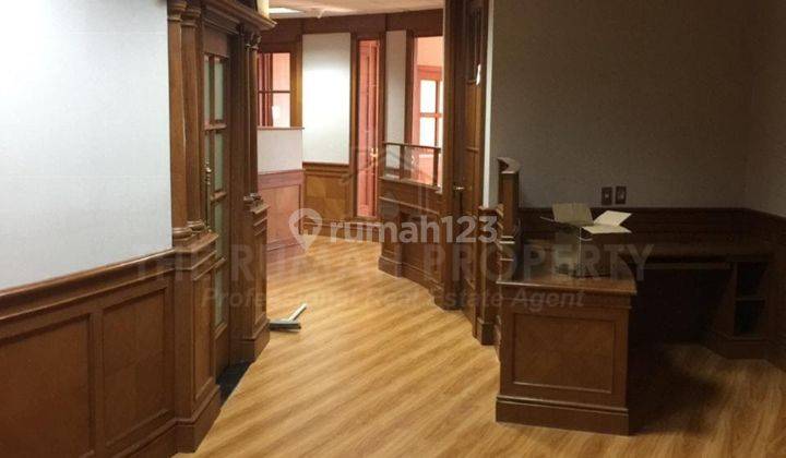 Disewakan Ruang Usaha di Menara Sudirman Jakarta Selatan 3
