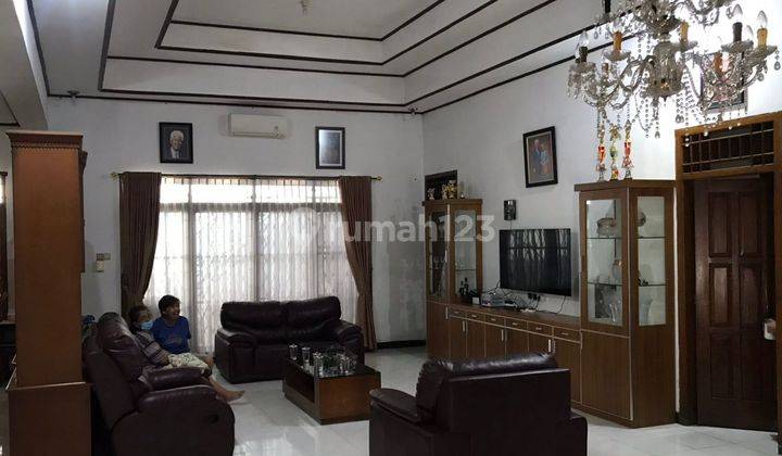 Turun Harga Rumah 2 Lantai Siap Huni Lokasi Strategis di Petukangan 10