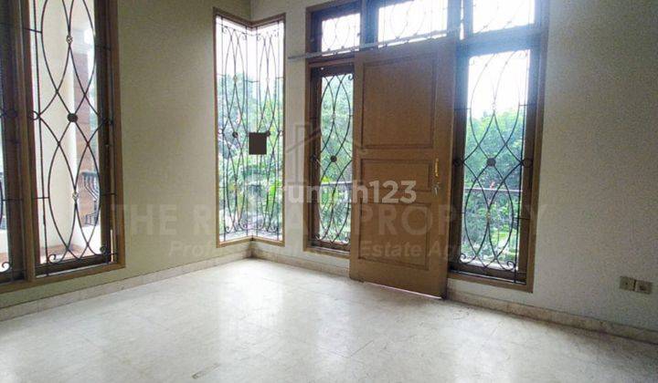 Rumah Mewah 2 Lantai Lokasi Strategis di Kalibata Jaksel 12