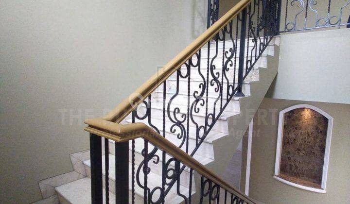Rumah Mewah 2 Lantai Lokasi Strategis di Kalibata Jaksel 16
