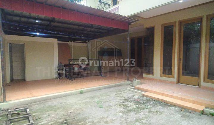 Sewa Rumah Dekat Mall Pejaten Village di Kalibata Jaksel 8