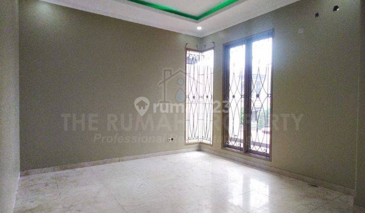 Sewa Rumah Dekat Mall Pejaten Village di Kalibata Jaksel 29
