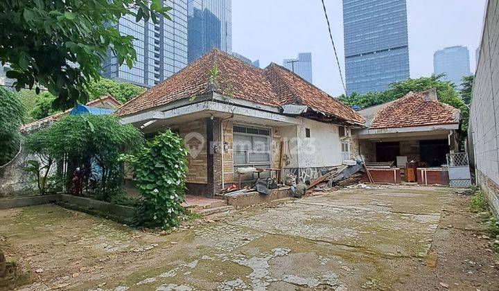 Rumah Hitung Tanah Cocok Untuk Komersil Lokasi Strategis di Scbd 5