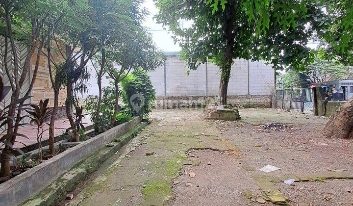 Rumah Hitung Tanah Cocok Untuk Komersil Lokasi Strategis di Scbd 9