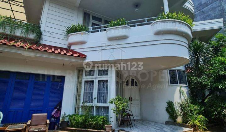 Rumah Modern Private Pool Pejaten Jakarta Selatan 2