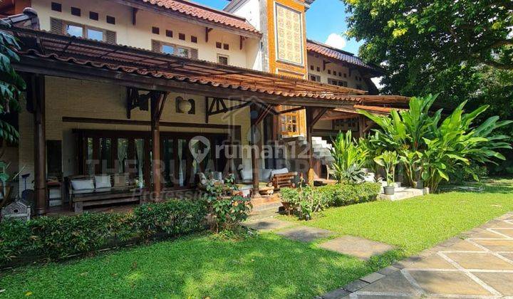 Rumah Mewah Etnic Bali Dijual di Cirendeu With Big Pool And Backyard 2