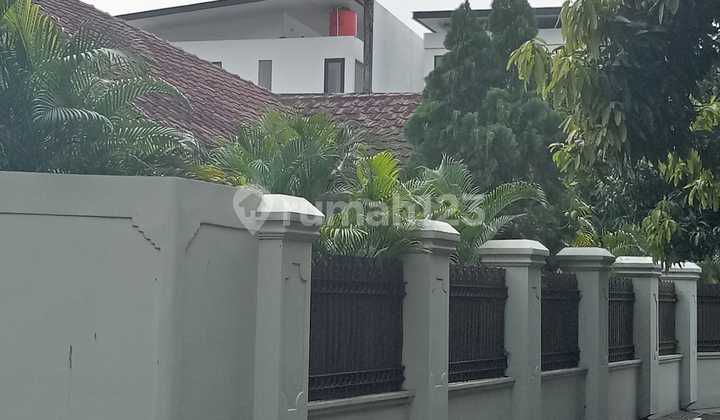 Dijual Murah Rumah Hitung Tanah Luas di Amera Dekat Kemang Jaksel 2
