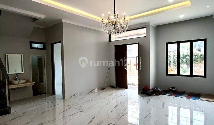 Dijual Rumah 2 Lantai Modern Kebayoran Baru Jakarta Selatan 1