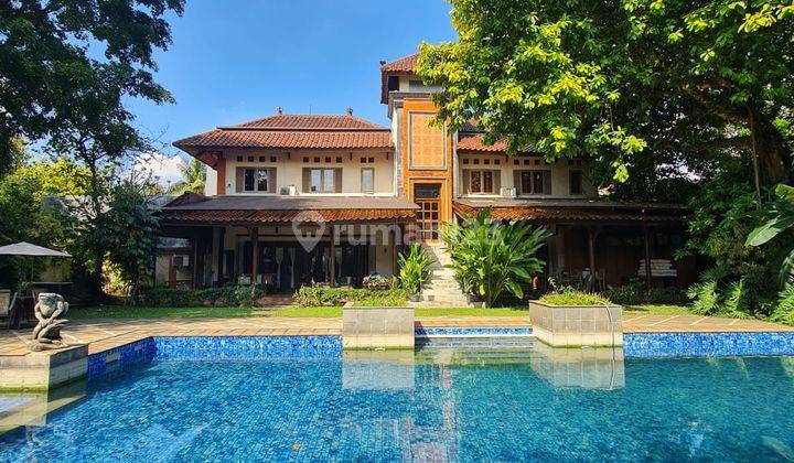 Dijual Rumah Mewah Etnik Bali Private Pool di Cirendeu Tangsel 1