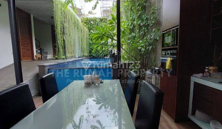 Dijual Rumah Nuansa Bali Private Pool di Area Kebayoran Baru 2