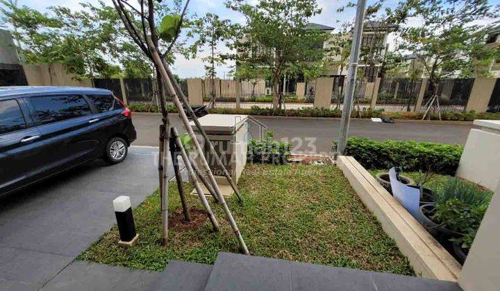 Rumah 3 Lantai Dijual Dalam Perumahan Mewah Jgc 2