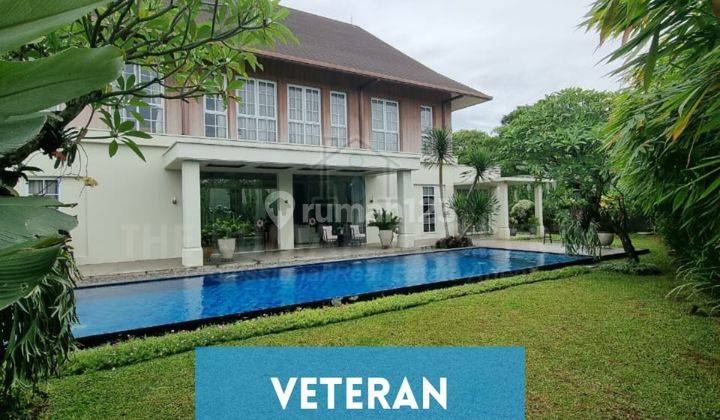 Rumah Mewah Tanah Luas Ada Pool Dan Taman Luas di Veteran Jaksel 1