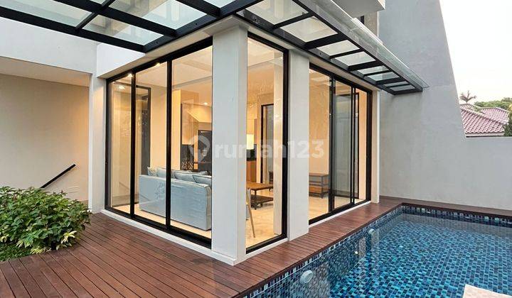 Townhouse 3 Lantai Private Pool Lingkungan Elit Patra Bidakara 1