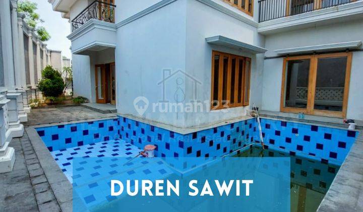 Rumah Mewah Dalam Modern Classic Dijual di Duren Sawit 1