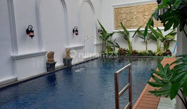 Rumah Classic Modern Private Pool Tebet Jaksel 2