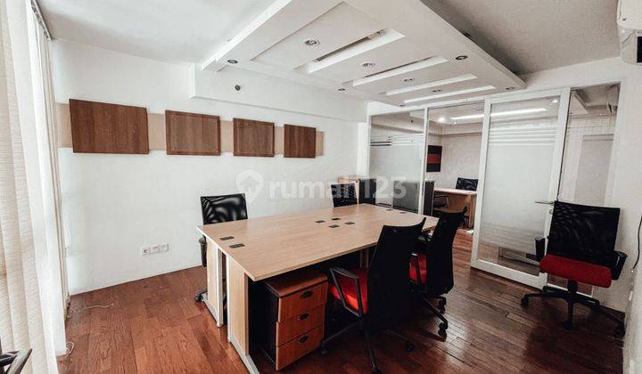 Unit Kantor Bagus Disewakan di Tengah Kota Dekat Ke Sudirman 1