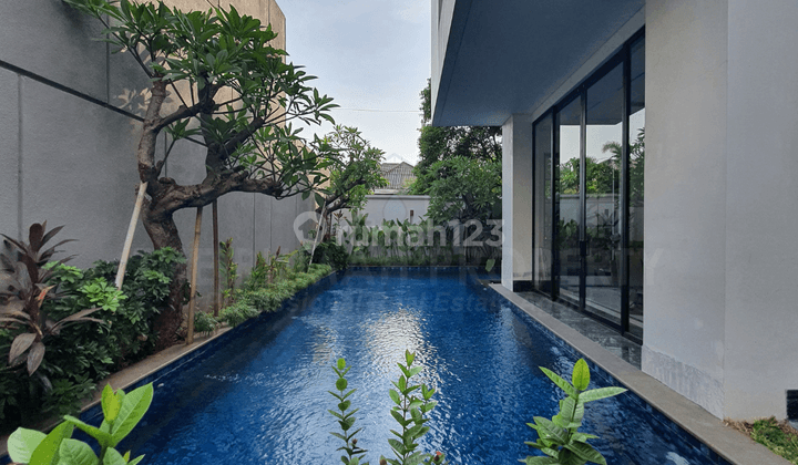 Rumah Mewah Pondok Indah Fasilitas Private Lift Dan Pool Rooftop Serta Basement 2