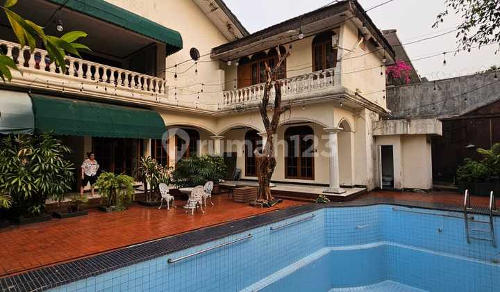 Rumah Murah Harga Bawah NJOP Kemang Jakarta Selatan Tanah Luas Pinggir Jalan