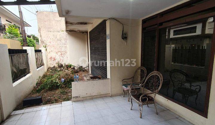 Dijual Cepat Rumah Satu Setengah Lntai Siap Huni Non Cluster di Tebet 1