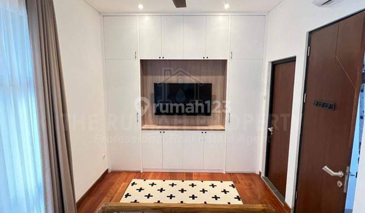 Rumah Bagus Fully Furnished Mini Pool di Perumahan Metland Cakung Jakarta Timur 2