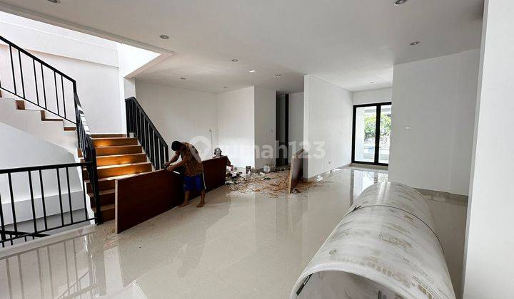 Brand New House Modern Miniamlist At Kebayoran Baru Dekat Scbd 2