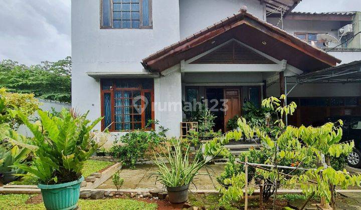 Rumah Duren Tiga 2 Lantai Semi Furnished Ada Taman Belakang Luas 1