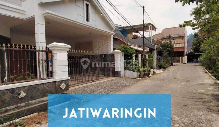 Dijual Rumah 2 Lantai di Jatiwaringin Pondok Gede Bekasi 1