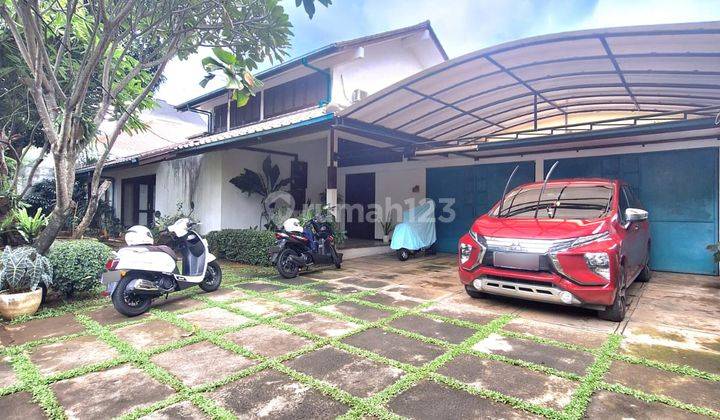 Rumah Tropucal di Cilandak Dengan Halaman Luas Dan Private Pool Lay Out Lapang Open Space 2