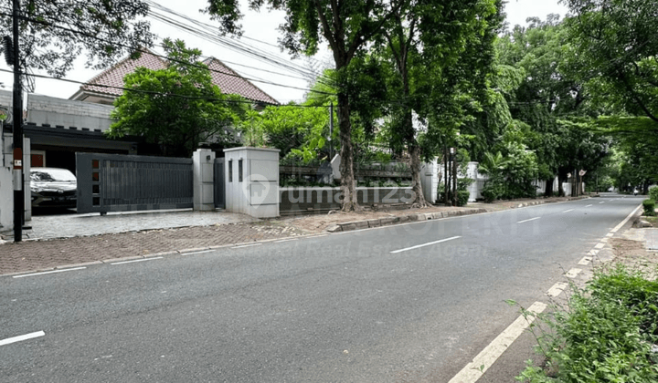 Turun Harga Rumah Menteng Jakarta Pusat Ada Pool Akses Jalan Lebar 2