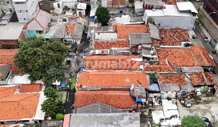 Rumah Tua Kebayoran Lama Cocok untuk Dijadkan Kostan atau Kontrakan 2