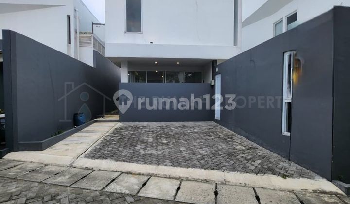 Rumah Baru Dalam Townhouse Lebak Bulus By Andra Matin