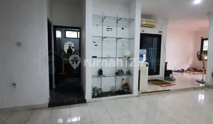 Rumah Dijual Posisi Hook Lama Gaharu Cipete Jakarta Selatan Rumah Dijual Posisi Hook Lama Gaharu Cipete Jakarta Selatan