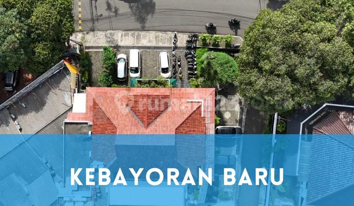 Rumah Komersil Kebayoran Baru Cocok untuk Resto atau Klinik Jalan Lebar