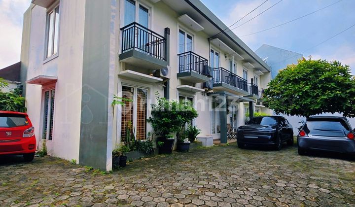 3-Bedroom Residential House and 25-Room Kostan Business in Setiabudi 2